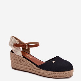 Juodos espadrilės basutės ant platformos Wrangler