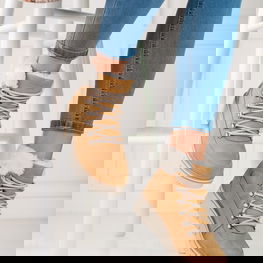 žygio batai ant platformos rudos spalvos