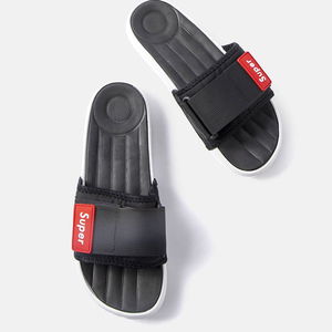 Juodos vyriškos reguliuojamos šlepetės Alley